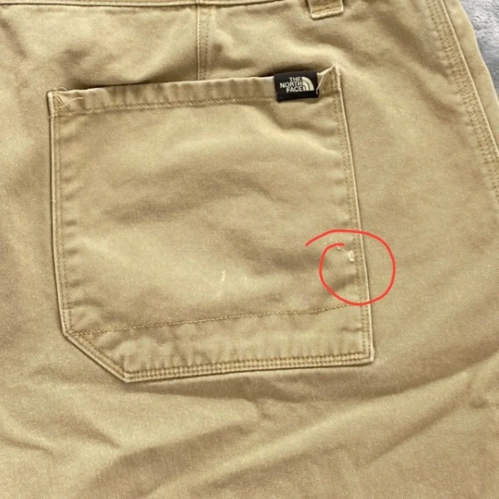The North Face Mens Khaki Tan Cotton Twill Chino Shorts Size‎ 40 Regular Fit